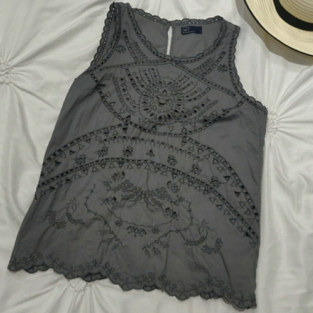 Gap blouse - Picture 2 of 6